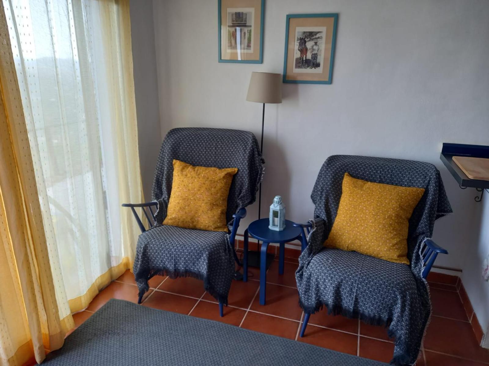 Vine Ridge Studio, Apartment&Pool side Studio Comares Esterno foto